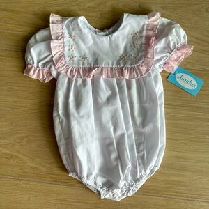 Auraluz NWT girls white embroidered bubble